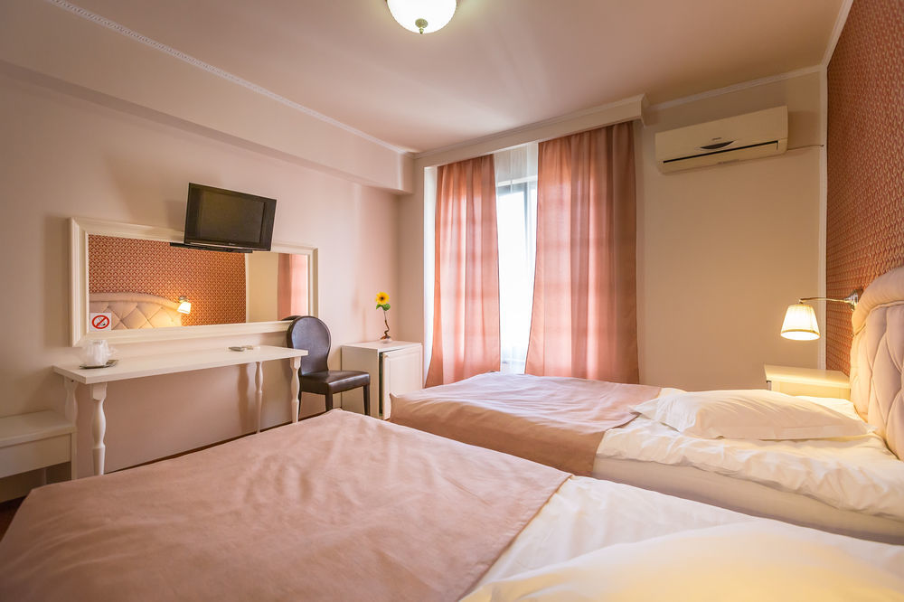 Hotel Eden 이아시 외부 사진