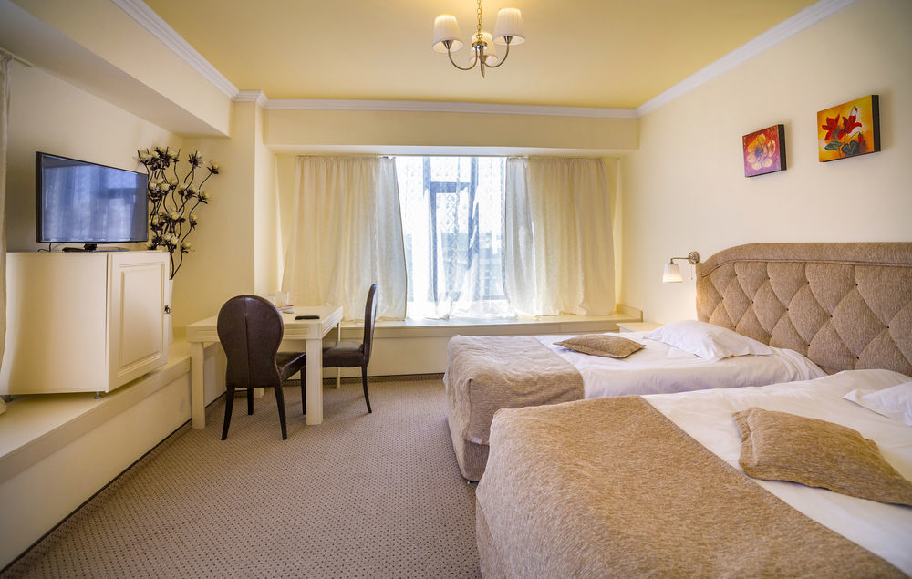 Hotel Eden 이아시 외부 사진